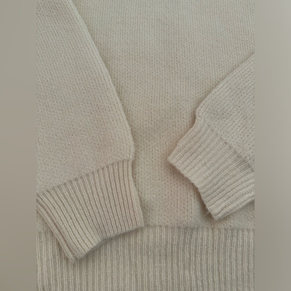 Oak and Fort Cream Oversized Sweater - Picture 4 of 4